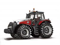 Legendární traktory MAGNUM v barvách SILVER EDITION